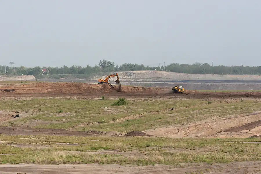 021 | 2006 | Tagebau Meuro | Rekultivierung in den Grossräschener See | © carsten riede fotografie