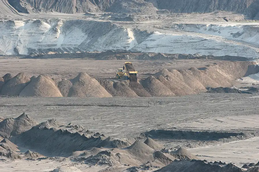 029 | 2006 | Tagebau Meuro | Rekultivierung in den Grossräschener See | © carsten riede fotografie