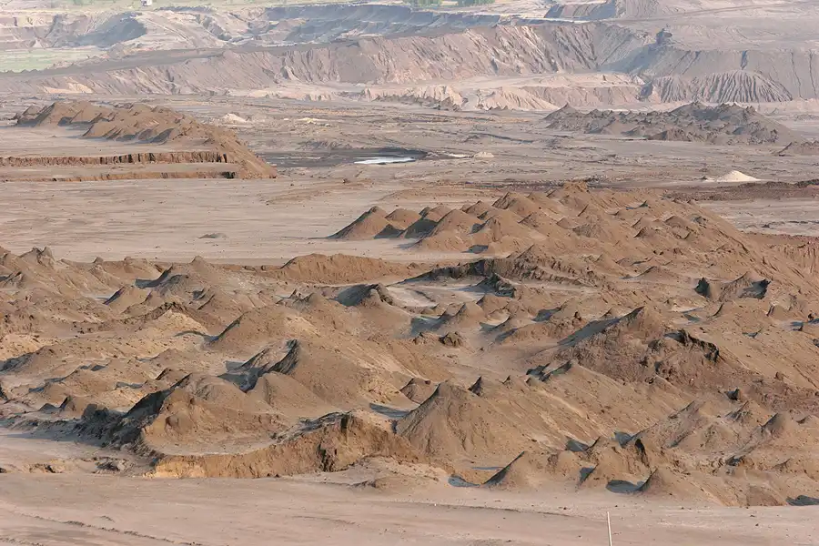 035 | 2006 | Tagebau Meuro | Rekultivierung in den Grossräschener See | © carsten riede fotografie