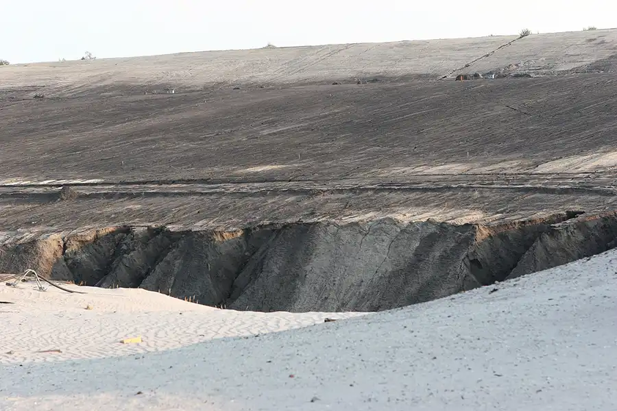 047 | 2006 | Tagebau Meuro | Rekultivierung in den Grossräschener See | © carsten riede fotografie