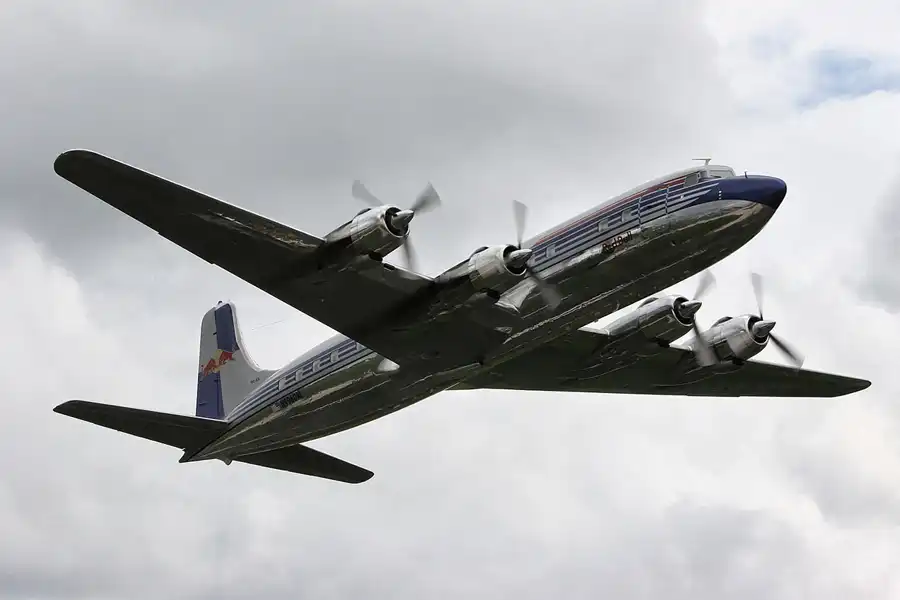 001 | 2006 | Berlin | Red Bull Air Race | © carsten riede fotografie