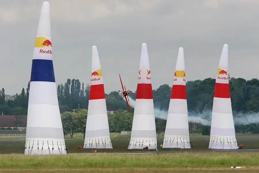 016 | 2006 | Berlin | Red Bull Air Race | © carsten riede fotografie