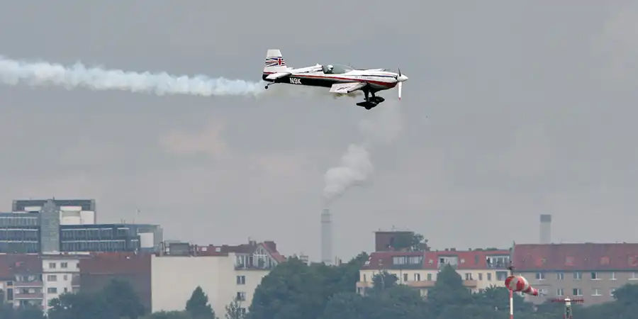 029 | 2006 | Berlin | Red Bull Air Race | © carsten riede fotografie