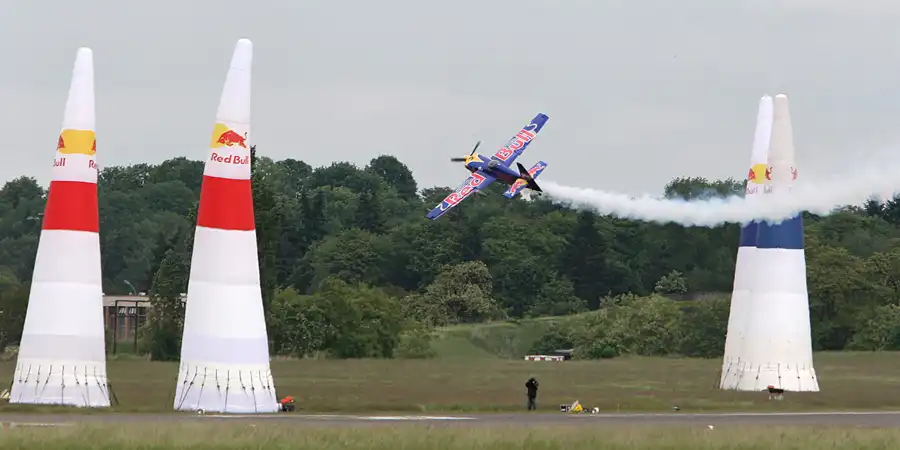 035 | 2006 | Berlin | Red Bull Air Race | © carsten riede fotografie