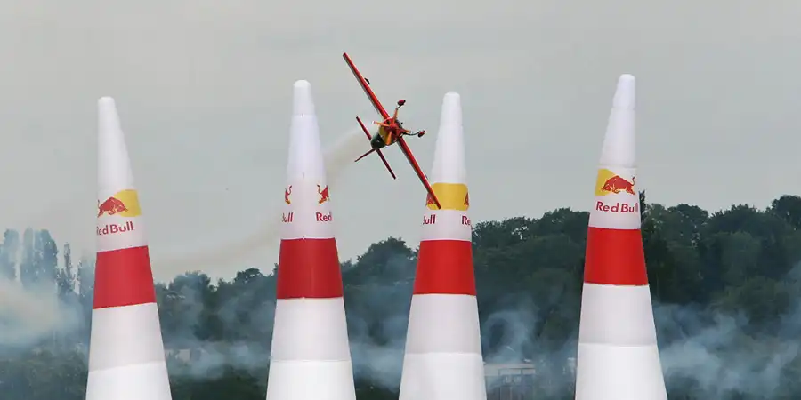 049 | 2006 | Berlin | Red Bull Air Race | © carsten riede fotografie