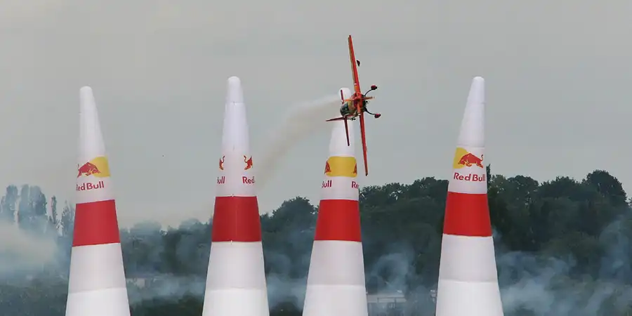 050 | 2006 | Berlin | Red Bull Air Race | © carsten riede fotografie