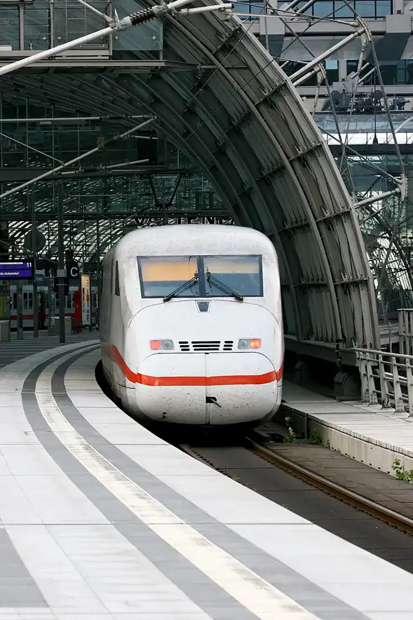 030 | 2006 | Berlin | Hauptbahnhof | © carsten riede fotografie