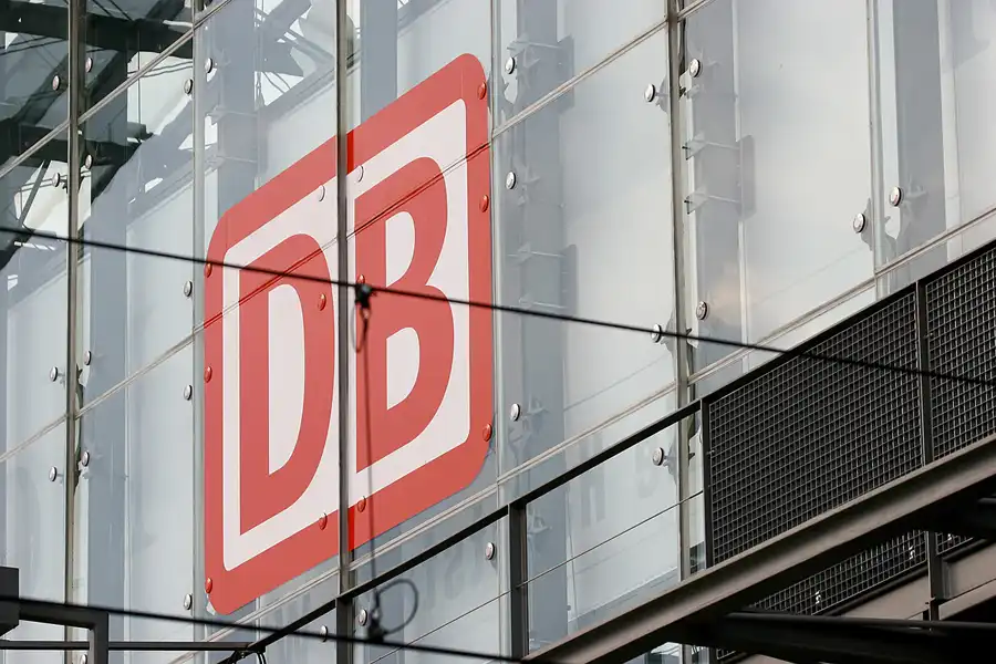 034 | 2006 | Berlin | Hauptbahnhof | © carsten riede fotografie