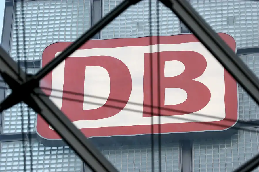 037 | 2006 | Berlin | Hauptbahnhof | © carsten riede fotografie