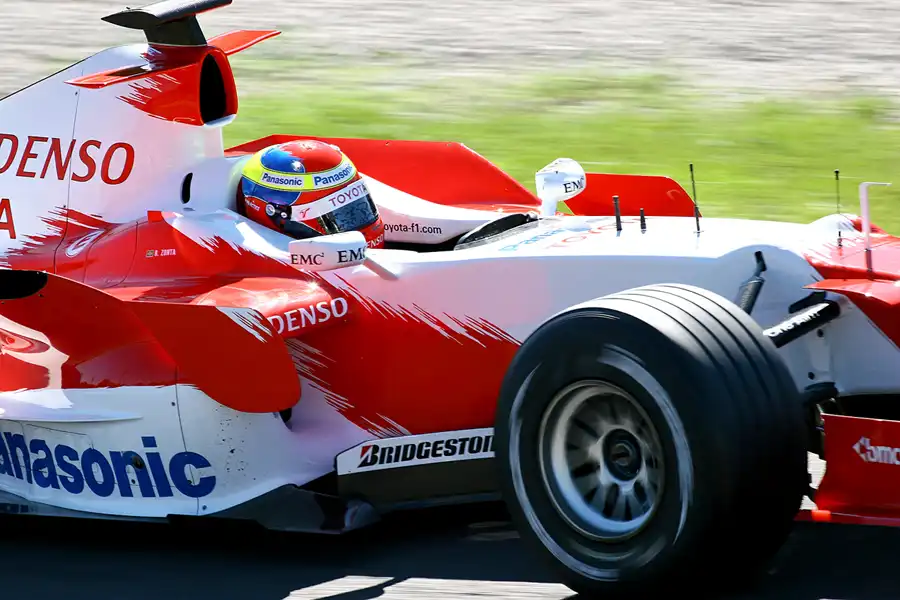 115 | 2006 | Monza | Toyota TF106B | Ricardo Zonta | © carsten riede fotografie
