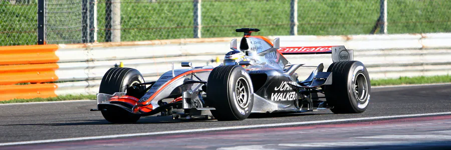 049 | 2006 | Monza | McLaren-Mercedes Benz MP4-21 | Pedro De La Rosa | © carsten riede fotografie