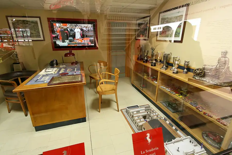 022 | 2006 | Maranello | Galleria Ferrari | © carsten riede fotografie