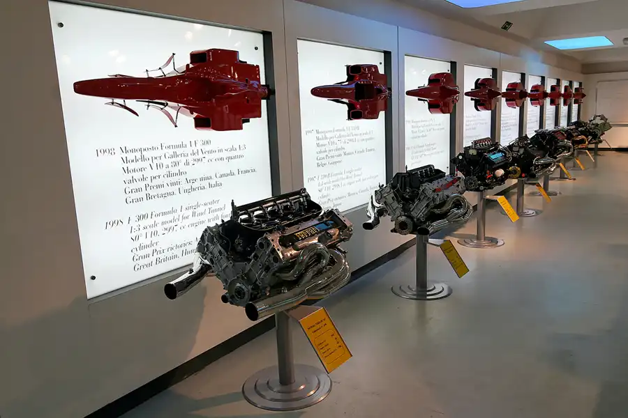 037 | 2006 | Maranello | Galleria Ferrari | © carsten riede fotografie