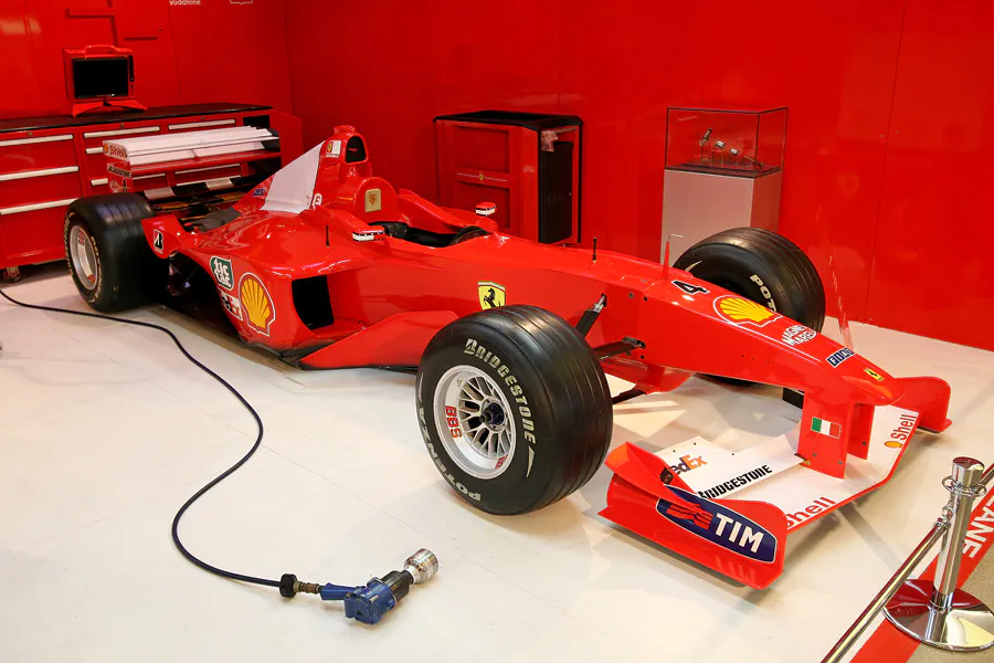 019 | 2006 | Maranello | Galleria Ferrari | Ferrari F1-2000 | © carsten riede fotografie