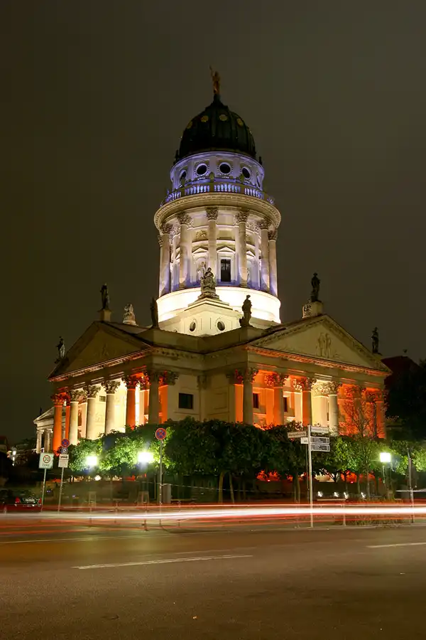032 | 2006 | Berlin | Festival Of Lights | Gendarmenmarkt | © carsten riede fotografie