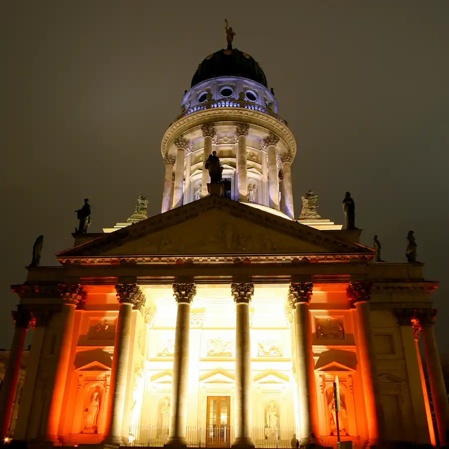 033 | 2006 | Berlin | Festival Of Lights | Gendarmenmarkt | © carsten riede fotografie
