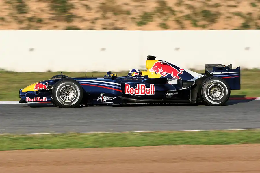070 | 2006 | Barcelona | Red Bull-Ferrari RB2 | David Coulthard | © carsten riede fotografie