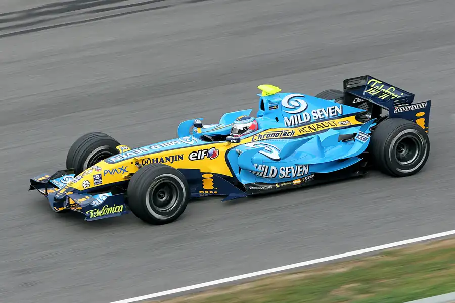 090 | 2006 | Barcelona | Renault R26 Hybrid | Nelson Piquet Jr. | © carsten riede fotografie
