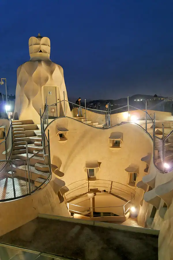 025 | 2006 | Barcelona | Casa Mila – La Pedrera (Gaudi) | © carsten riede fotografie