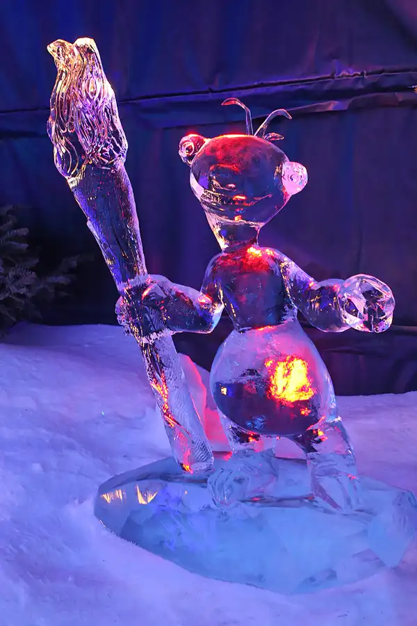 019 | 2006 | Lübeck | Ice World | © carsten riede fotografie