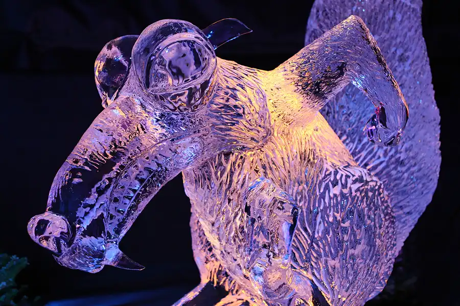 025 | 2006 | Lübeck | Ice World | © carsten riede fotografie