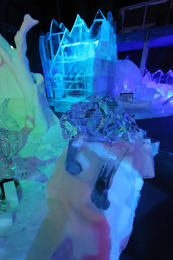 033 | 2006 | Lübeck | Ice World | © carsten riede fotografie