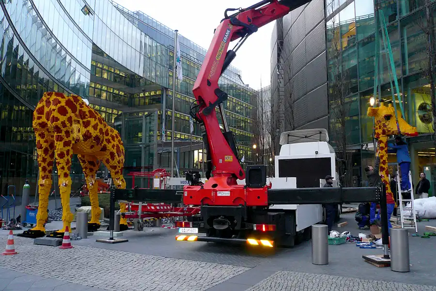 003 | 2007 | Berlin | Sony-Center – Legoland | © carsten riede fotografie