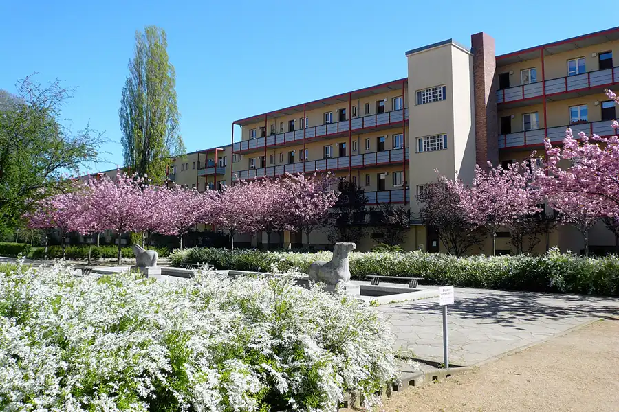 022 | 2007 | Berlin | © carsten riede fotografie