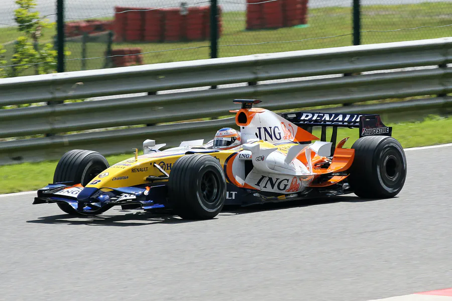 038 | 2007 | Spa-Francorchamps | Renault R27 | Nelson Piquet jr | © carsten riede fotografie