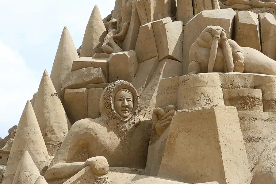 025 | 2007 | Berlin | Sandsation 07 – Internationales Sandskulpturenfestival | © carsten riede fotografie