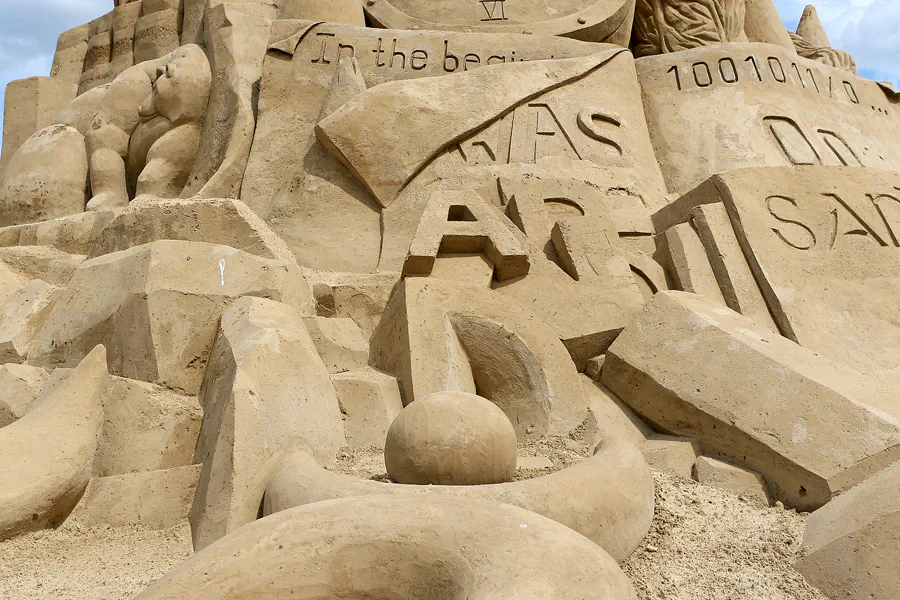 012 | 2007 | Berlin | Sandsation 07 – Internationales Sandskulpturenfestival | © carsten riede fotografie