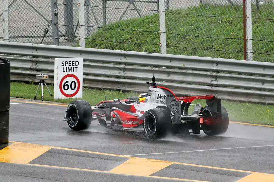 045 | 2007 | Monza | McLaren-Mercedes Benz MP4-22 | Pedro De La Rosa | © carsten riede fotografie