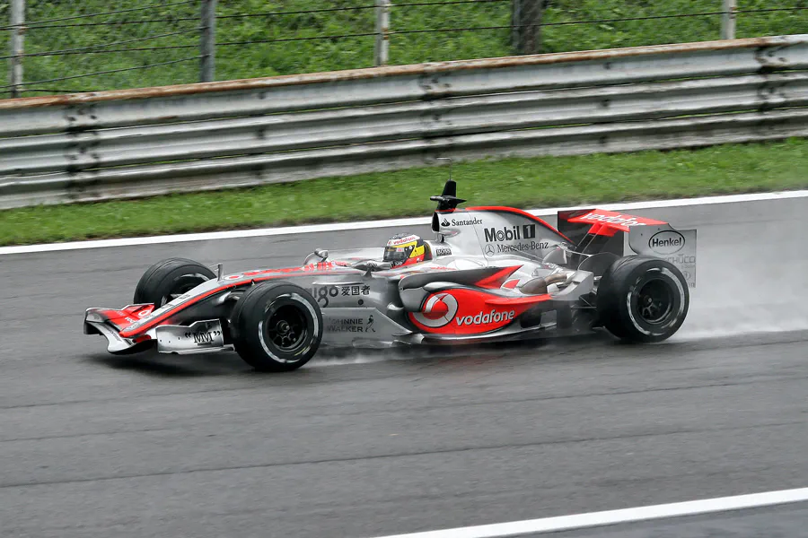 044 | 2007 | Monza | McLaren-Mercedes Benz MP4-22 | Pedro De La Rosa | © carsten riede fotografie