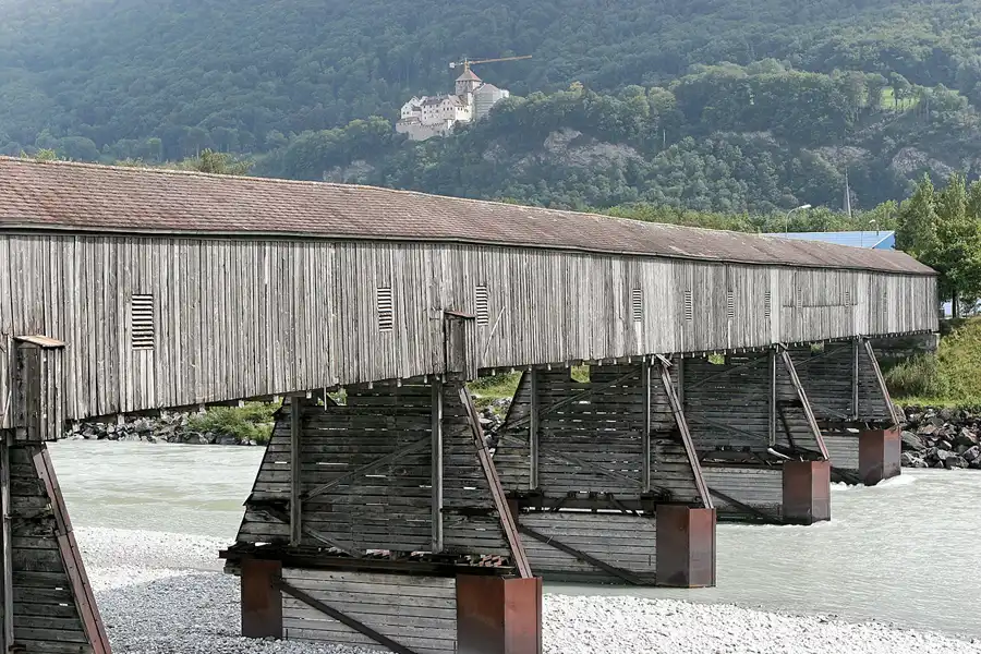 065 | 2007 | Vaduz | © carsten riede fotografie