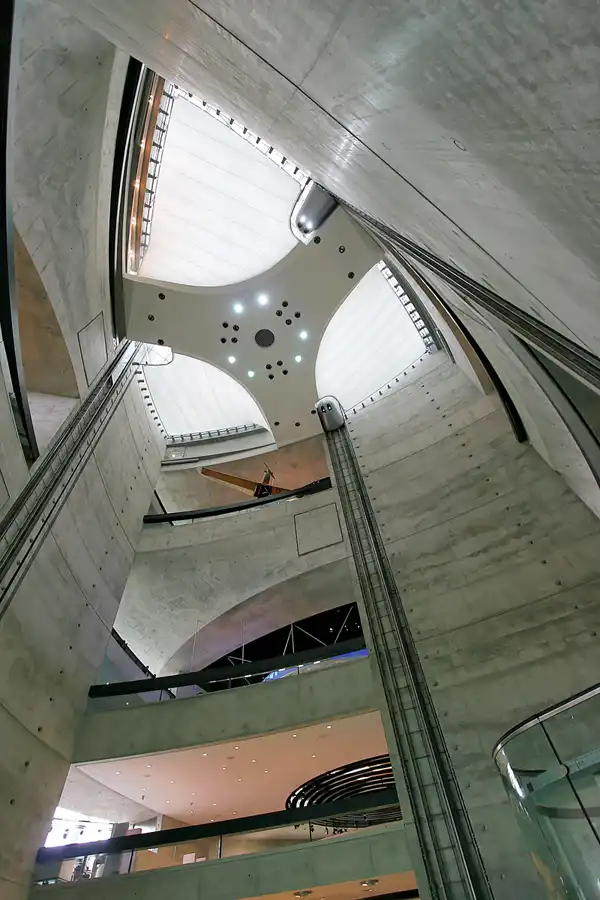 002 | 2007 | Stuttgart | Mercedes Benz Museum | © carsten riede fotografie