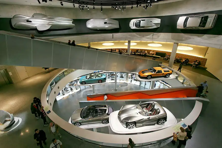 039 | 2007 | Stuttgart | Mercedes Benz Museum | © carsten riede fotografie