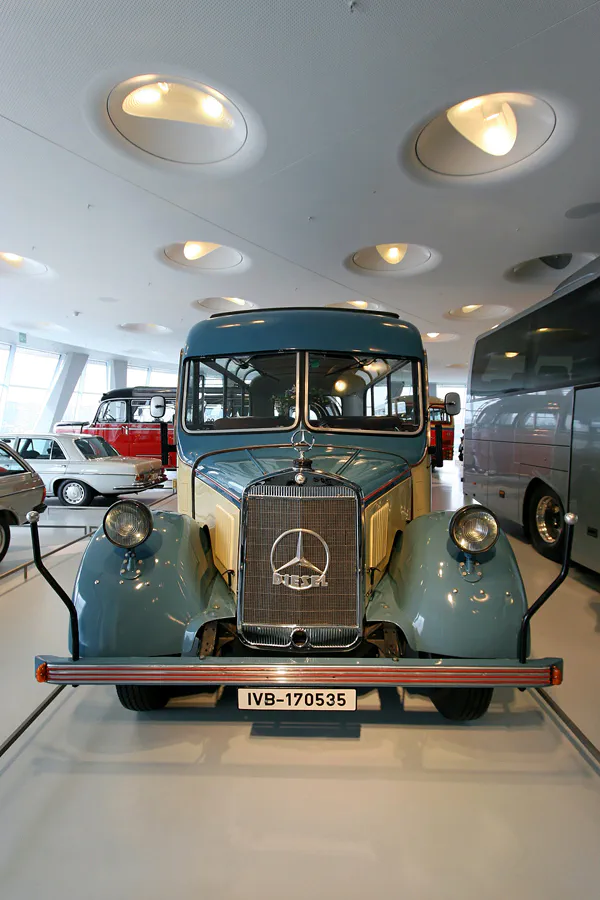 013 | 2007 | Stuttgart | Mercedes Benz Museum | © carsten riede fotografie