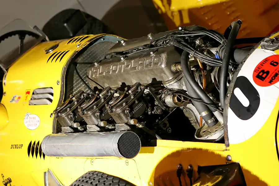 018 | 2007 | Stavelot | Abbaye De Stavelot – Musee Du Circuit De Spa-Francorchamps – Talbot T26C | © carsten riede fotografie