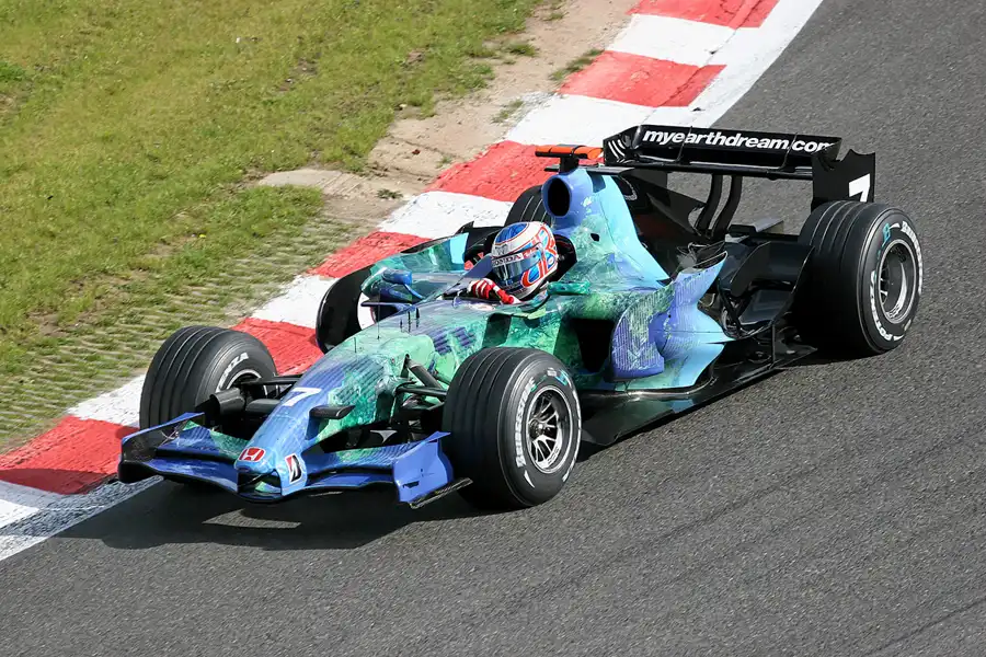 032 | 2007 | Spa-Francorchamps | Honda RA107 | Jenson Button | © carsten riede fotografie