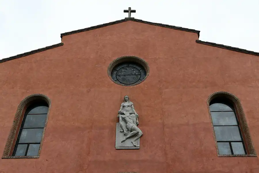 006 | 2008 | Mollet Del Valles | © carsten riede fotografie