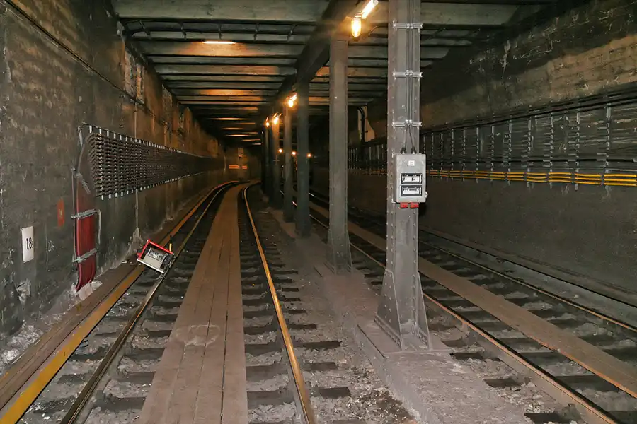 091 | 2008 | Berlin | U-Bahn-Tunnelwanderung Deutsche Oper – Richard-Wagner-Platz | © carsten riede fotografie