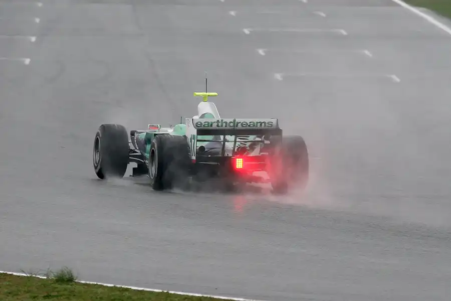 075 | 2008 | Barcelona | Honda RA108 | Rubens Barrichello | © carsten riede fotografie