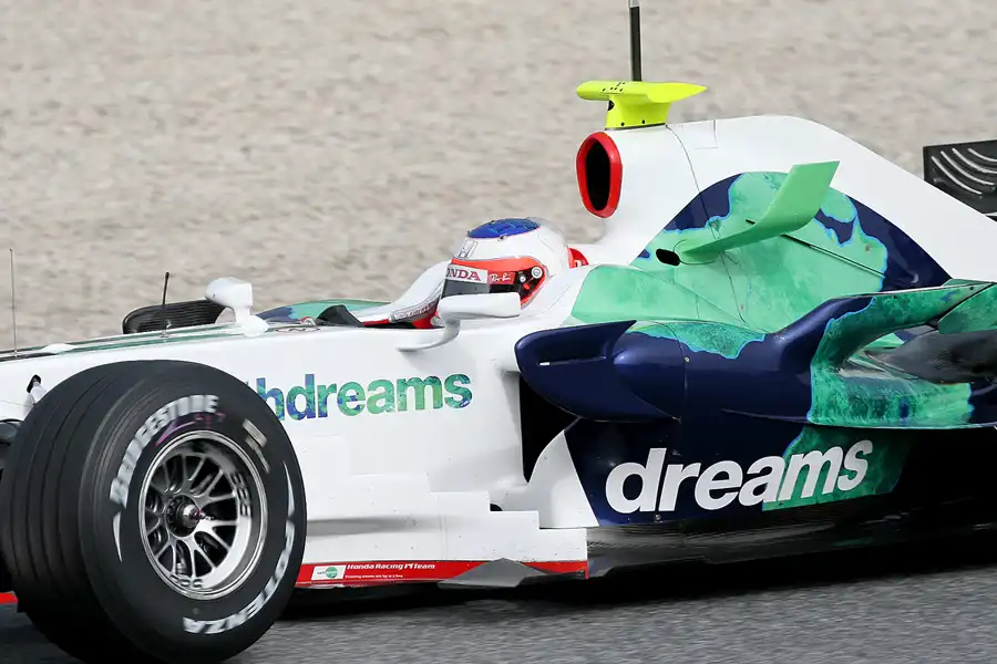 082 | 2008 | Barcelona | Honda RA108 | Rubens Barrichello | © carsten riede fotografie