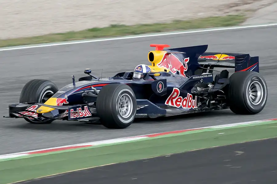 126 | 2008 | Barcelona | Red Bull-Renault RB4 | David Coulthard | © carsten riede fotografie