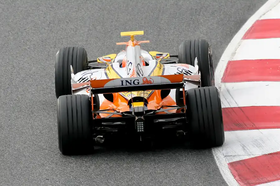 165 | 2008 | Barcelona | Renault R28 | Nelson Piquet Jr. | © carsten riede fotografie