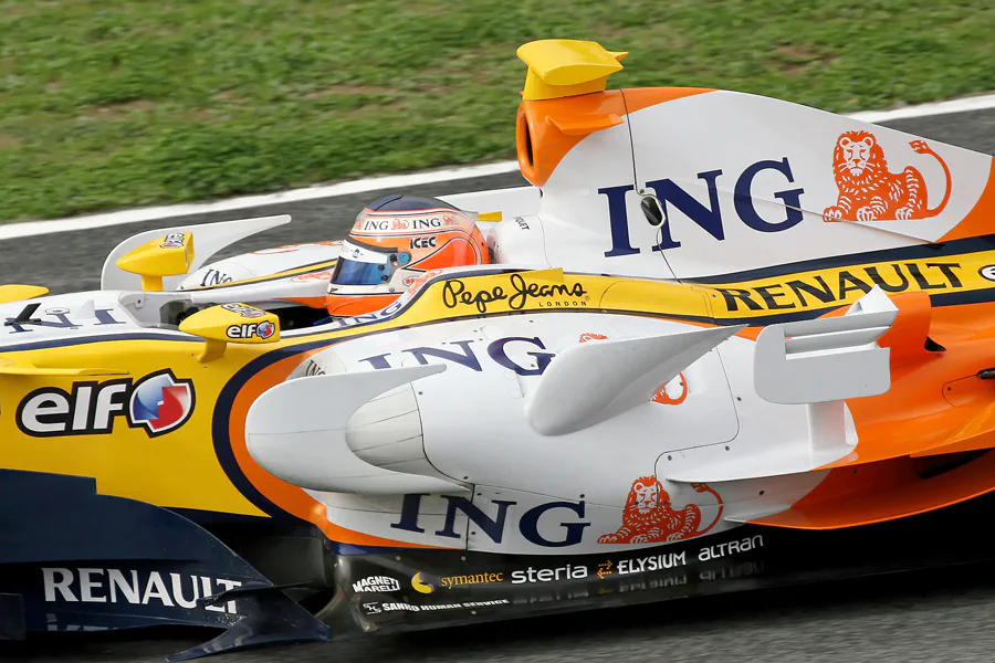 164 | 2008 | Barcelona | Renault R28 | Nelson Piquet Jr. | © carsten riede fotografie
