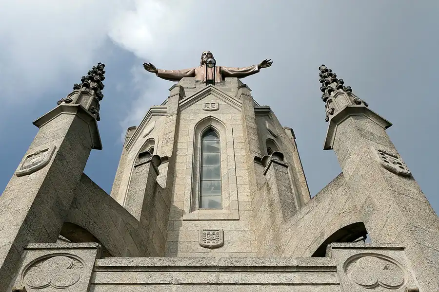 041 | 2008 | Barcelona | Tibidabo – Sagrat Cor | © carsten riede fotografie