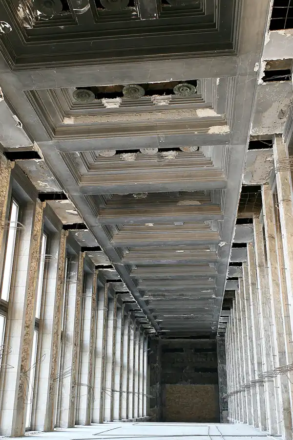 024 | 2008 | Berlin | Flughafen Tempelhof | © carsten riede fotografie