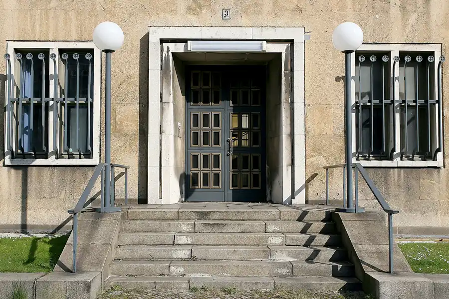 073 | 2008 | Berlin | Flughafen Tempelhof | © carsten riede fotografie