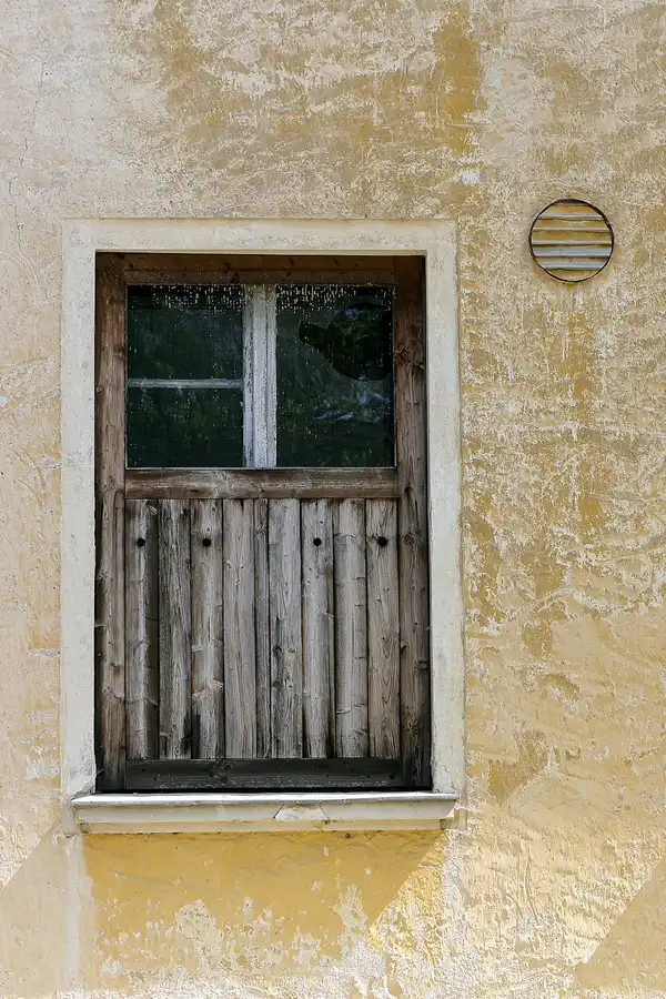 021 | 2008 | Elstal | Olympisches Dorf von 1936 – Das Hindenburghaus | © carsten riede fotografie